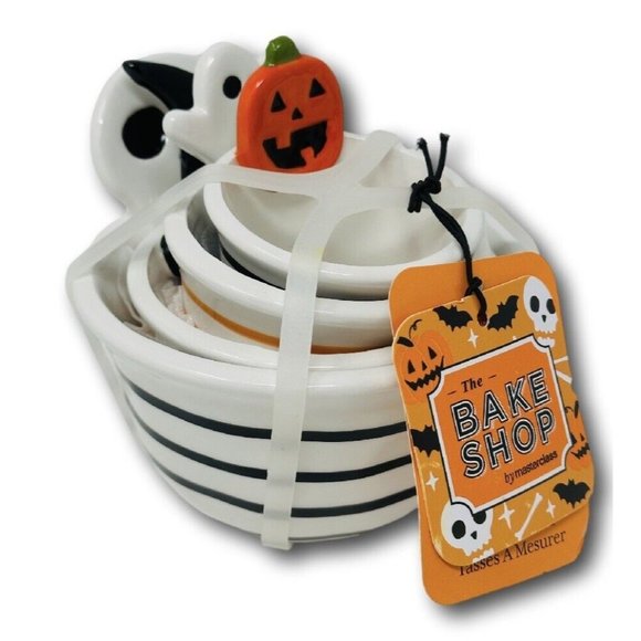 The Bake Shop Halloween Measuring Cups Ghost Pumpkin Witch Skeleton - Picture 1 of 6